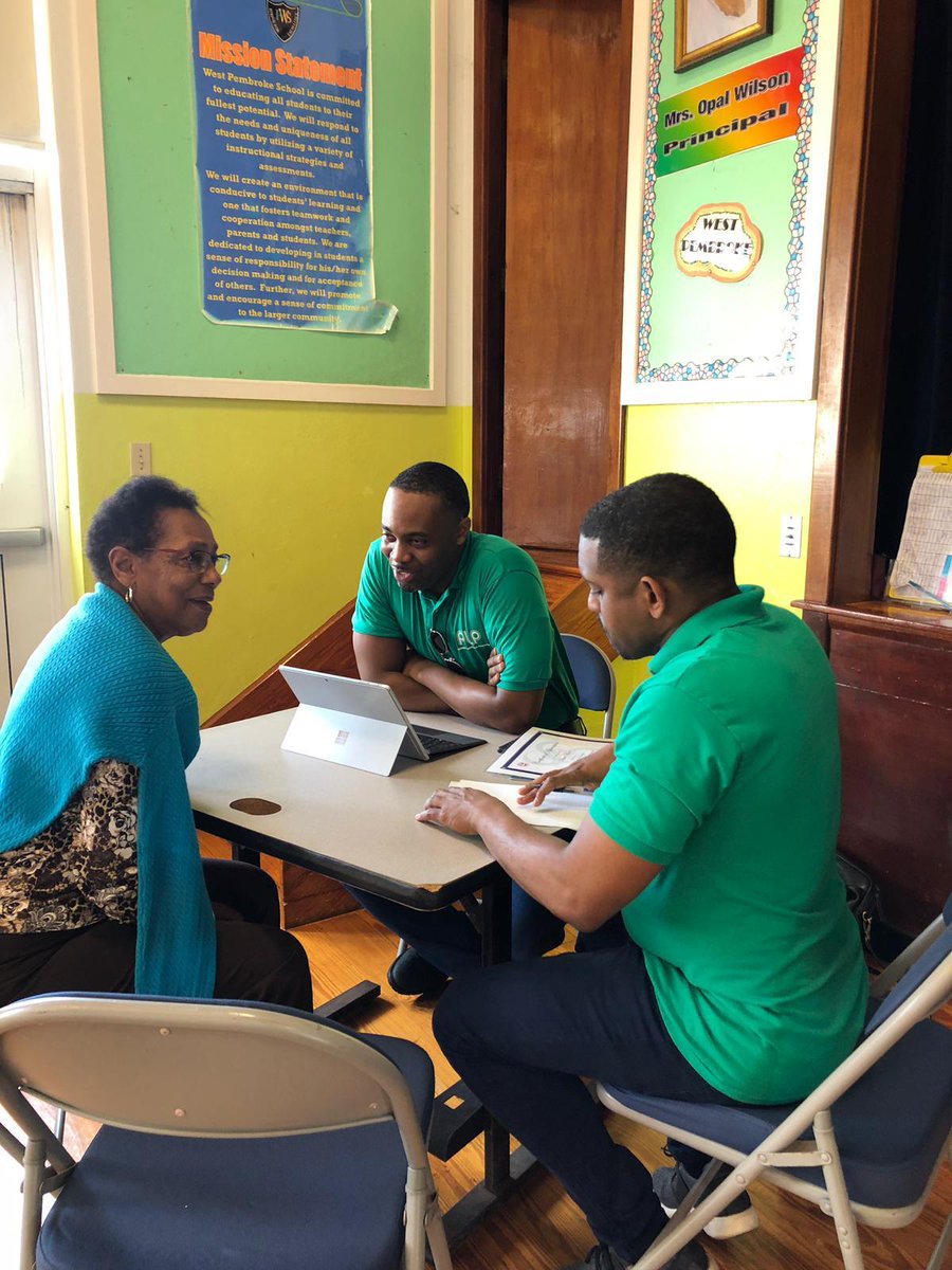BermudaPremier's tweet photo. Earlier today we hosted our monthly open door clinic in Constituency 18. Thanks to the residents who came to share their concerns and suggestions to improve #Bermuda. A constant theme is the need to reduce regulations to spur entrepreneurship https://t.co/f9VLDEkeWf