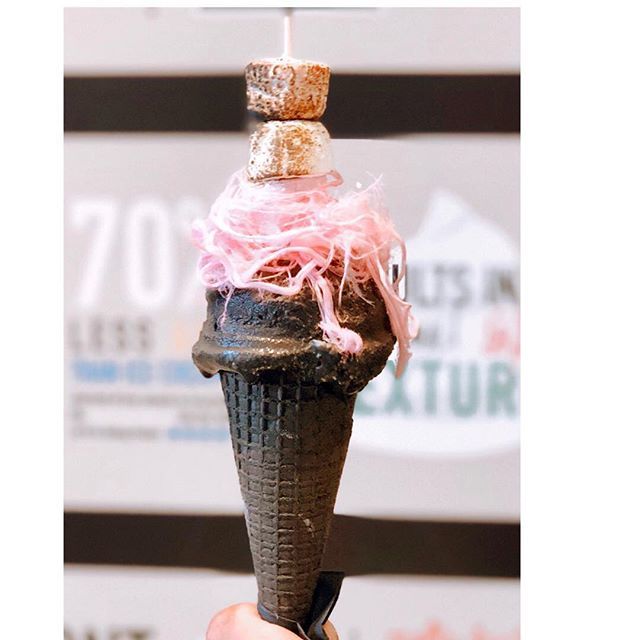 gelissimo's tweet photo. Last chance today to grab a Sherlock Cone 🕵️♂️ with mystery heart 🖤filled with⁉️
.
#pa2019 #tastearcade #theperformancearcade #sherlockcones #mysterycone #mysterycones #luckydip #lastchancetotakeachance #gelissimogelato #wellington #newzealand https://t.co/zOGssADEoq https://t.co/Ht2aIpn20L