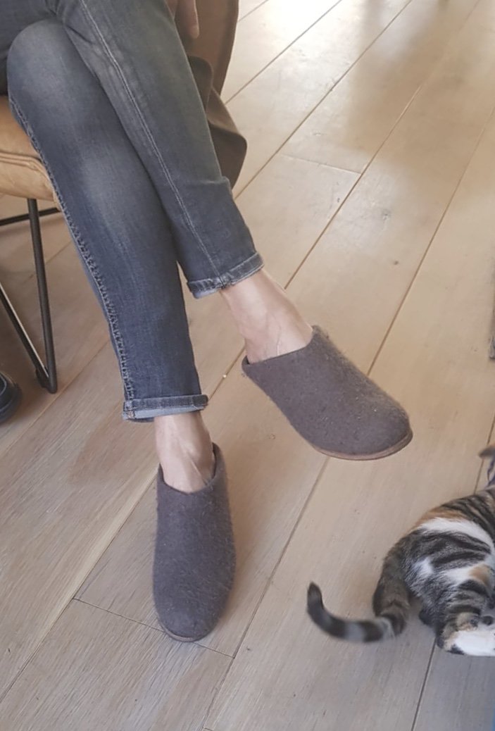 Natural materials+ footwear= LEV01.nl