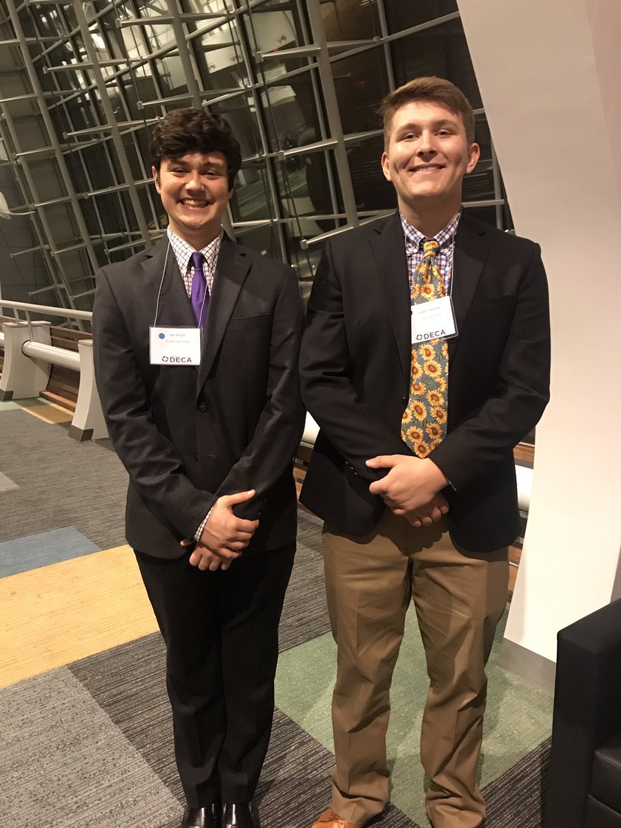 BirdDeca's tweet image. Ready for Grand Award Session #1! @lcbirdprincipal @CCPSCTE @charwood2000 @rachel_renay @ctegallion @lcBirdCTE @VirginiaDECA