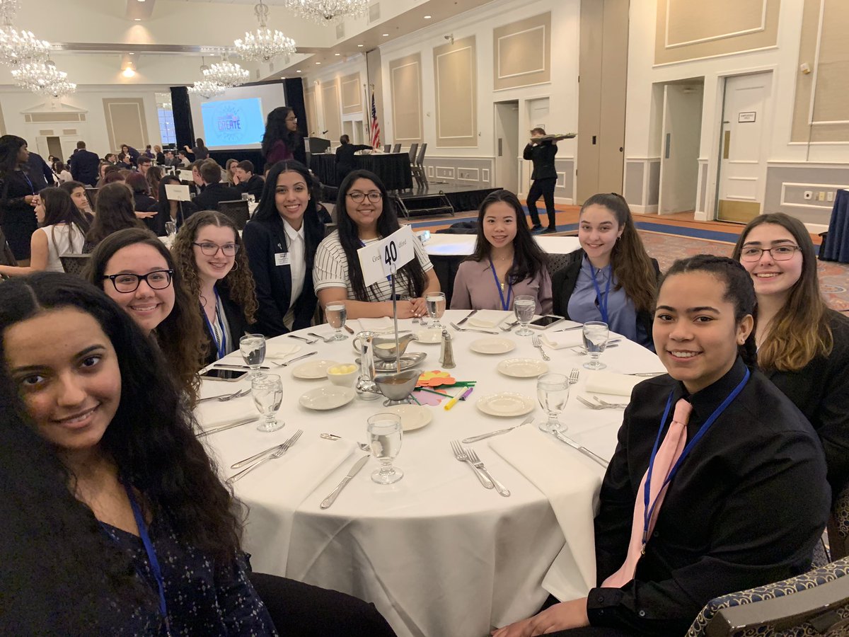 GNBVTBPA's tweet photo. The first night here in our State Competition! Our students enjoying  their dinner 🍽for Opening Ceremony #MABPASLC19 https://t.co/VboeXyvn6H