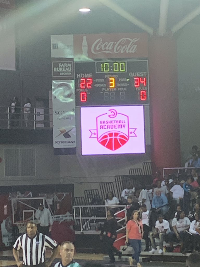 davidson7272's tweet photo. Halftime. #Treutlen up. Score isnโt as close as it looks. #GHSA #finalfour @KyleSandy355 @SandysSpiel https://t.co/xAopiB9Y08