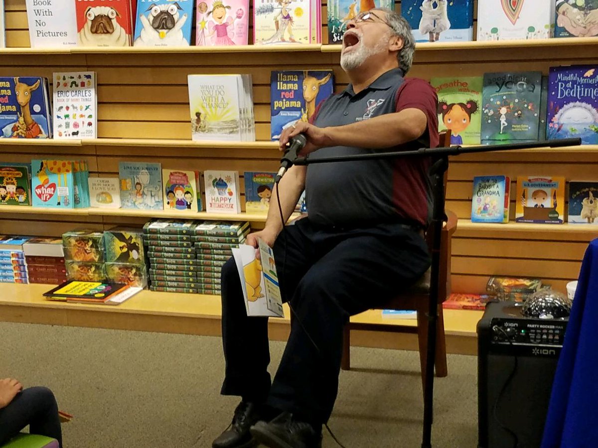 This is what a dinosaur looks like when he sneezes! Thanks to Ysleta Teachers Association and Barnes &amp; Noble for hosting Read Across America!!