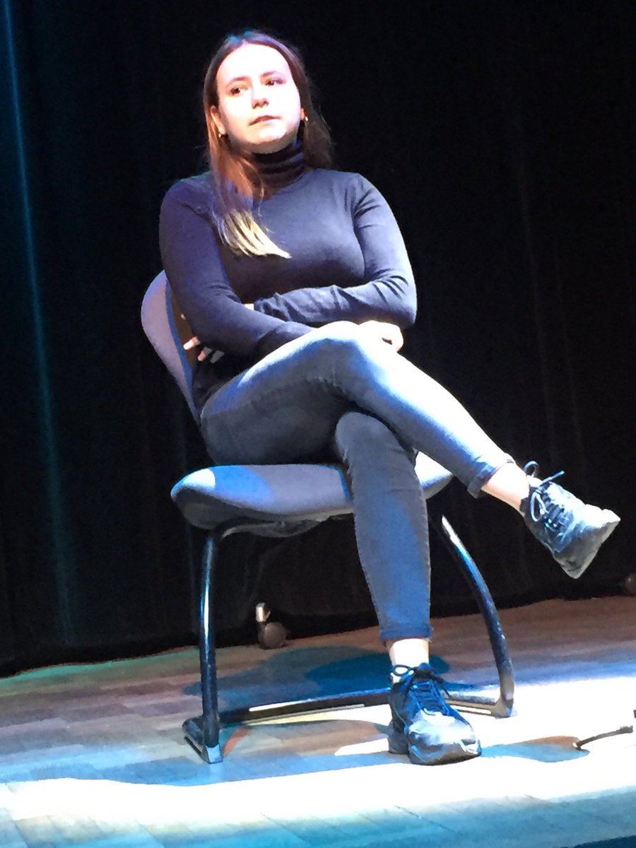 mpallares1's tweet image. 🎬🎤🎼🎸Chapeau bas 🎩😍#COM3 #3Prod3 @ISCPA_Paris @GroupeIGS #salleJeanDame IMG_8244.MOV Mais où donc s’est terminée la soirée? 🤔🍻🍸🍺🍹