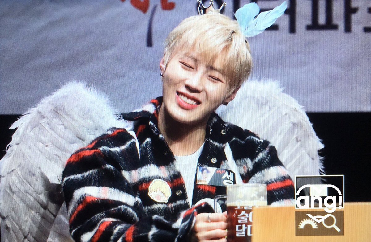 4ever_hsw's tweet photo. 매운맛                       신맛
취하는맛                   멘탈터지는맛🍕 https://t.co/nPqrTQxHbs