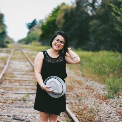 Littlelen1610's tweet photo. #NewProfilePic https://t.co/7Qjz0s7iJF