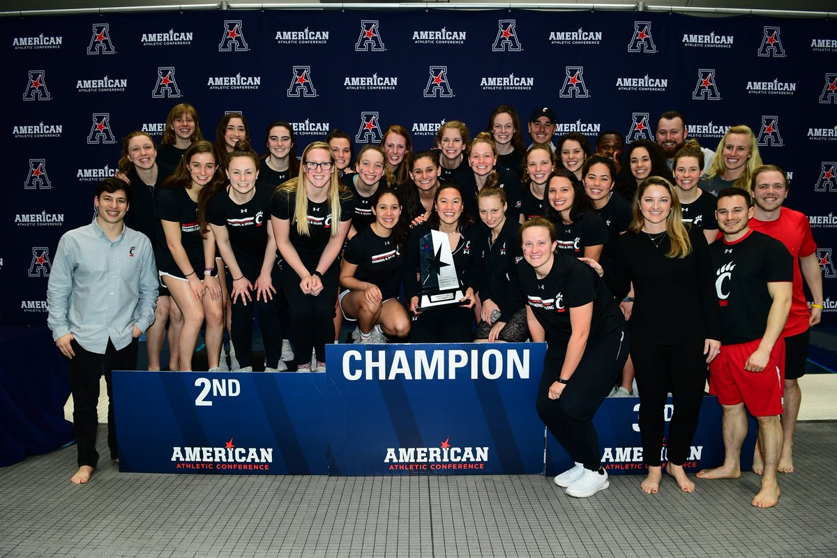 GoBearcatsSWIM's tweet photo. 👏👏👏 Your 2019 runner-up women of Cincinnati!

#Bearcats https://t.co/bd4hC3fSI0