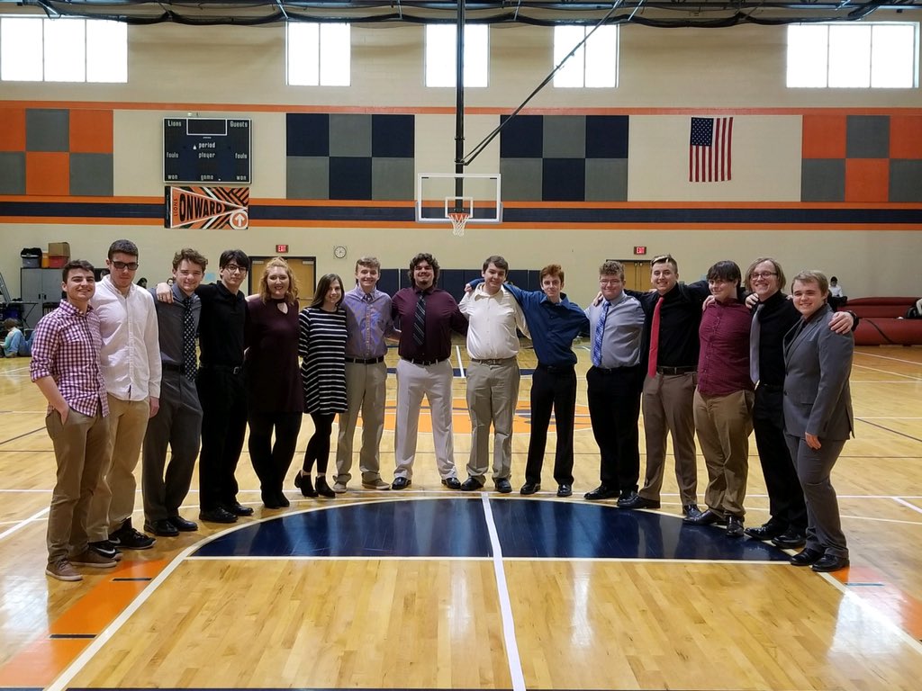 duquoinHS's tweet photo. Congrats to our band members who competed at the IHSA Solo and Ensemble Contest today! Du Quoin brought home 71- 1st Superiors and 7- 2nd Excellent Ratings! Nice work gang! #indianpride https://t.co/6XeYhvdmCA