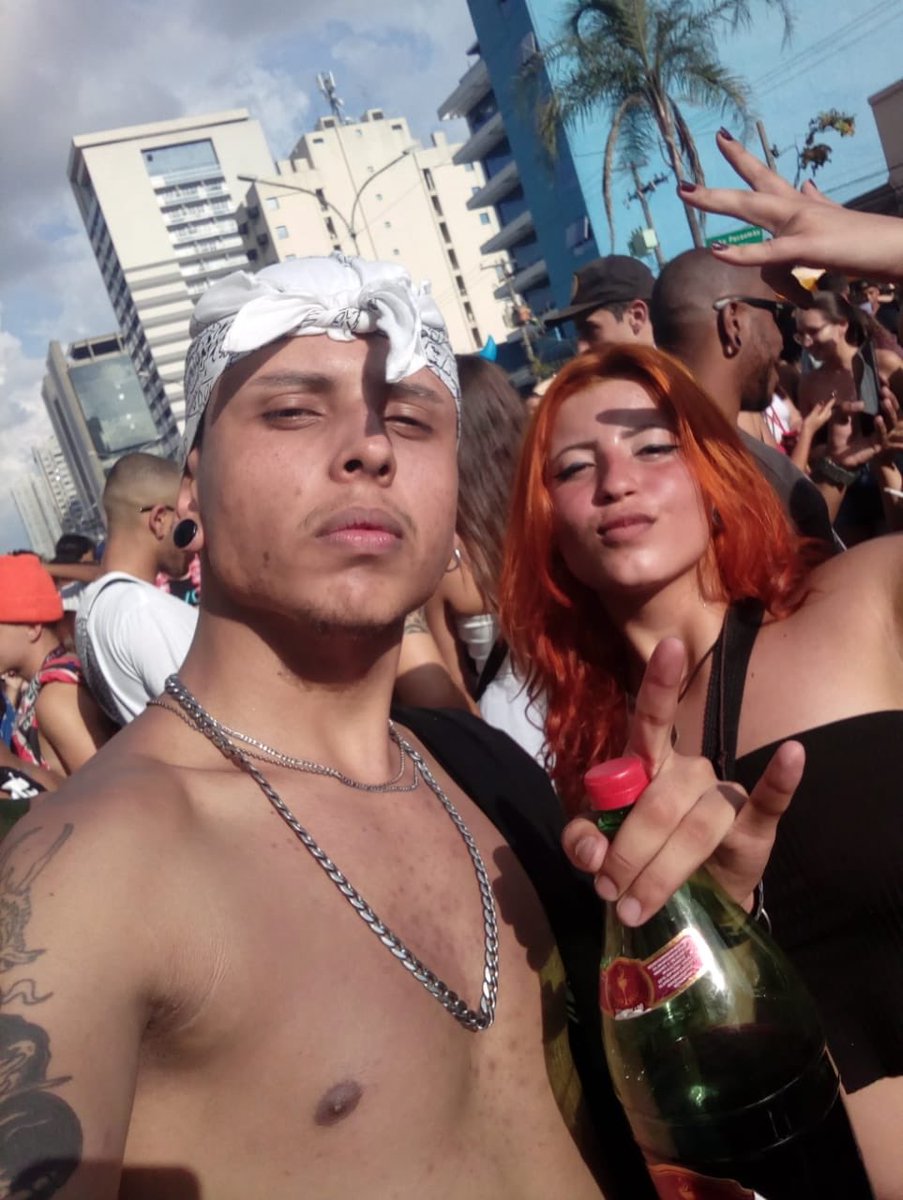 gleisonrap_'s tweet photo. Beatloko foi sincero demais jão, bate cabeça insano do começo ao fim do role, se você tava lá e não me viu no bate, você tava no role errado
Máximo respeito! @DJCIA #BeatLoko https://t.co/SpBuLEnGta
