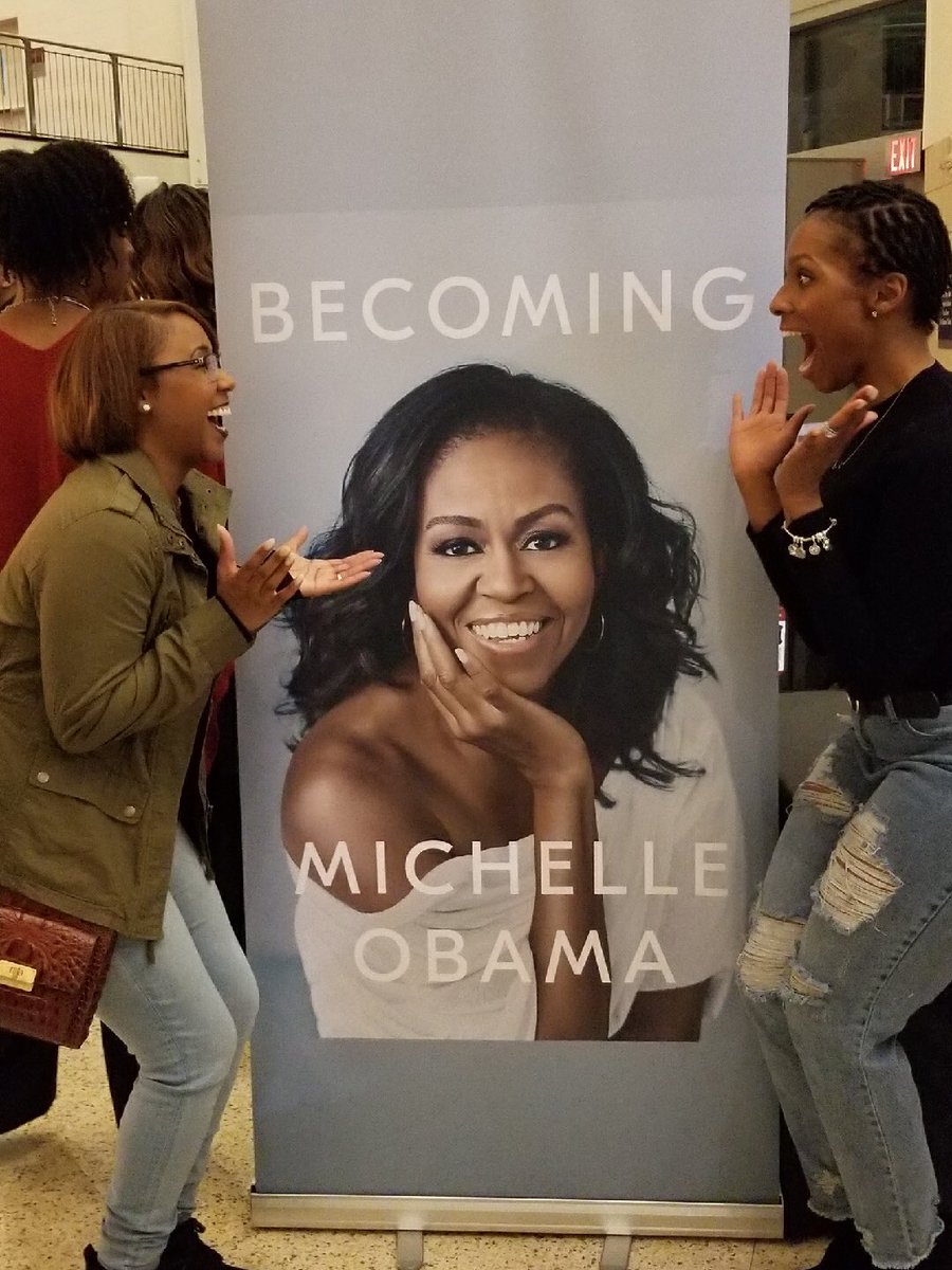 KeishaNatural's tweet photo. #IAmBecoming girls trip!  We love you our FLOTUS https://t.co/B6jSY9iBil