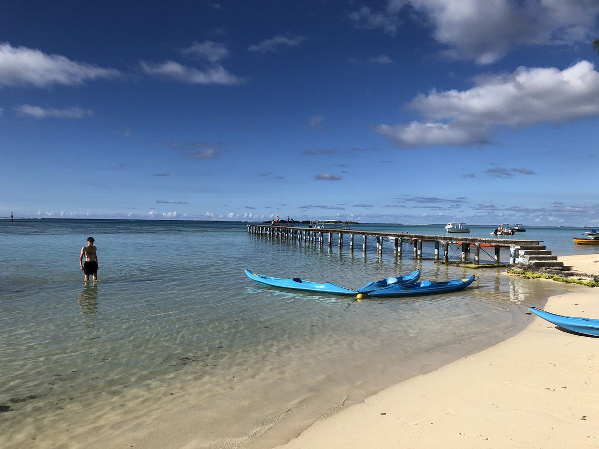 sylver_schorgen's tweet photo. A little bit of #Moorea before our #aOSEvent in #Tahiti :-) come on March 6, Wed for an incredible community event speaking about #Office365 in #Tahiti ! #aOSRocks #aOSTahiti #aOSPF #MVPBuzz https://t.co/GOKHmV6tcO