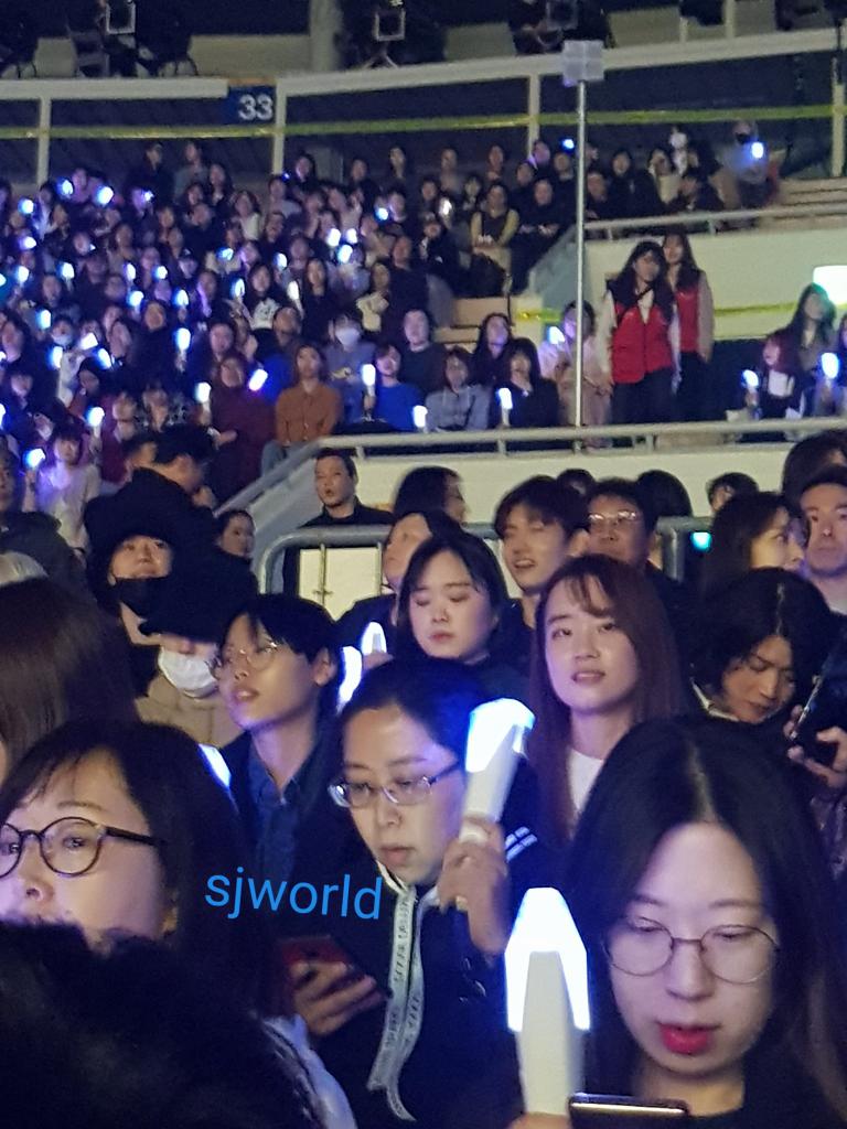 haewookfocus's tweet photo. Changmin &amp; Taemin at SS7S [sjworld] #SS7
#SS7SDay2
#SUPERSHOW7Sday2
#SUPERSHOW7S
#TwitterBestFandom #TeamSuperJunior
@SJofficial
@soompi
#SoompiAwards https://t.co/Wuri9l0hov