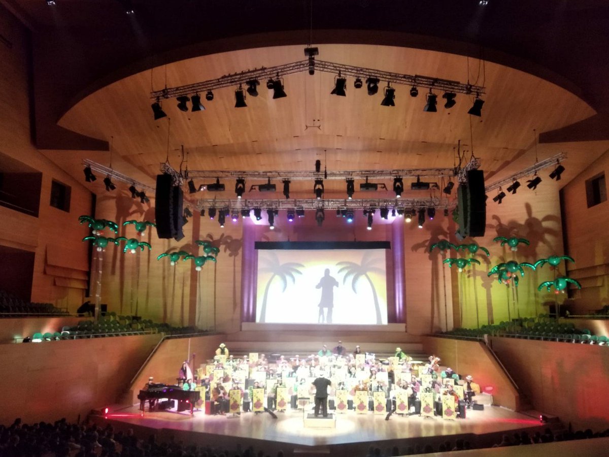 ImmaVedruna's tweet photo. Divendres assistim amb #3rPRIM a @lauditori per escoltar #maaambo amb la @BandaBarcelona Hem preparat l'audició amb els materials de @BlancaPujol que ens han agradat moltíssim!!! @_LaCubana https://t.co/l0u4QXr06b