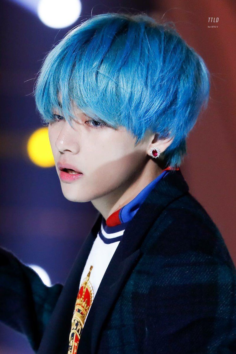IDLESSR's tweet photo. 보고 싶다 
이렇게 말하니까 더 보고 싶다
너의 사진을 보고있어도 보고싶다
#TeamBTS #TwitterBestFandom⁠ ⁠⁠ ⁠ #SoompiAwards⁠ ⁠⁠ ⁠⁠ @BTS_twt https://t.co/QV6FdhC0i6