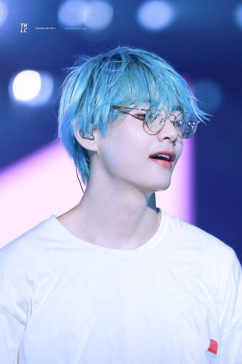 IDLESSR's tweet photo. 보고 싶다 
이렇게 말하니까 더 보고 싶다
너의 사진을 보고있어도 보고싶다
#TeamBTS #TwitterBestFandom⁠ ⁠⁠ ⁠ #SoompiAwards⁠ ⁠⁠ ⁠⁠ @BTS_twt https://t.co/QV6FdhC0i6