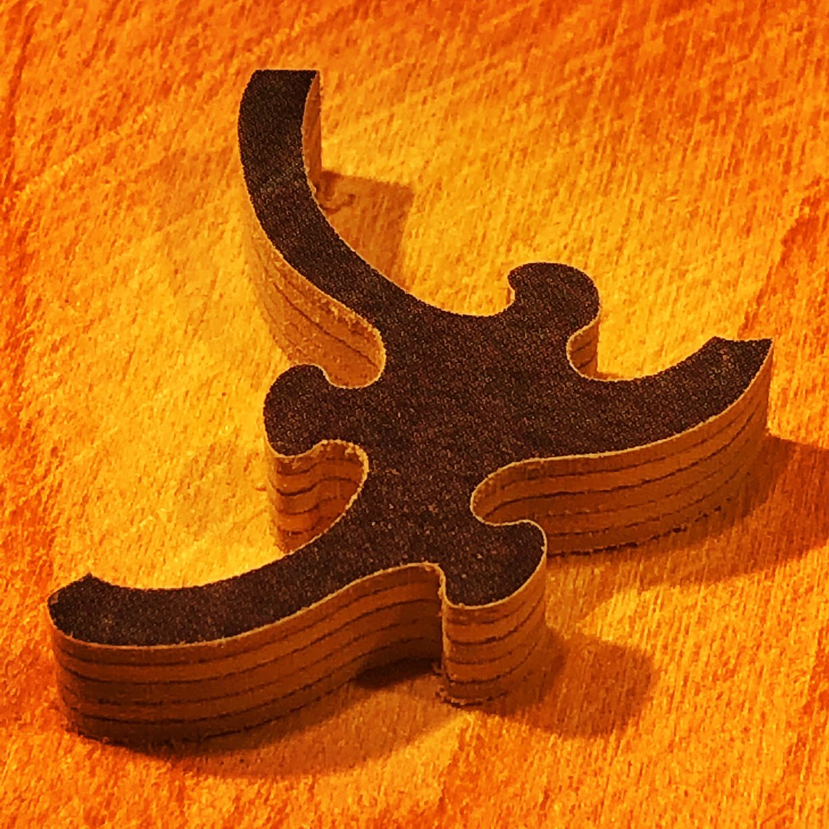 hand cut wooden jigsaw puzzles