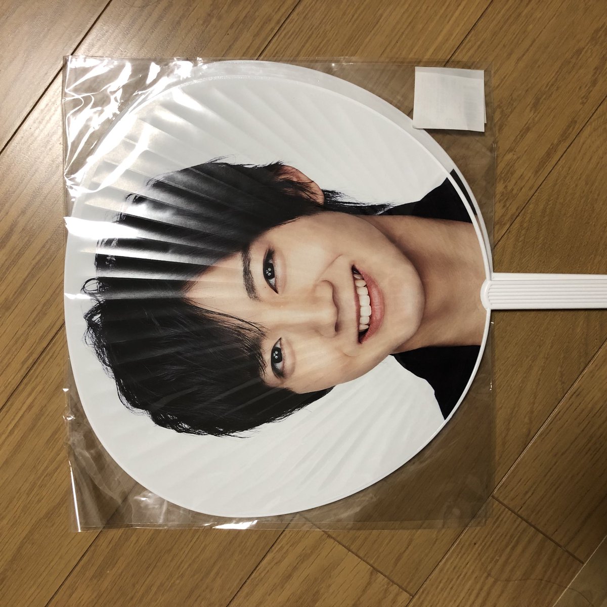 pase1ngtm1's tweet photo. 長妻怜央のグッズお譲りいたします。
都内手渡し優先です。希望額添えてDMお願いいたします。
#lovetune #長妻怜央 https://t.co/8n3bPVg951