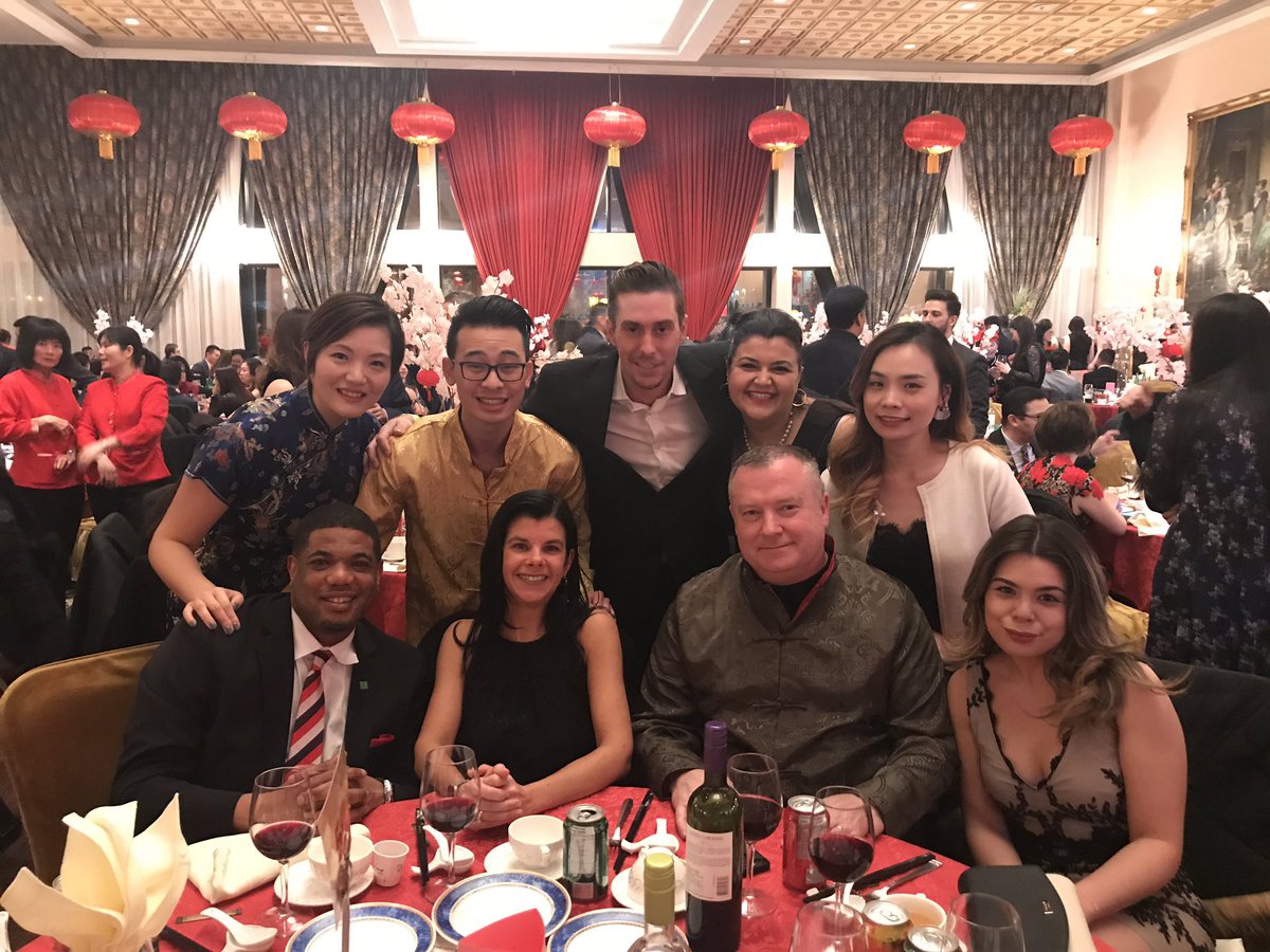 ZouJill's tweet photo. 22nd @TD_Canada CNY lunar gala ! Had a great time catching up with old friends and meeting some new ones! All time #SNAPROCKS ! https://t.co/tMbIUEwojS