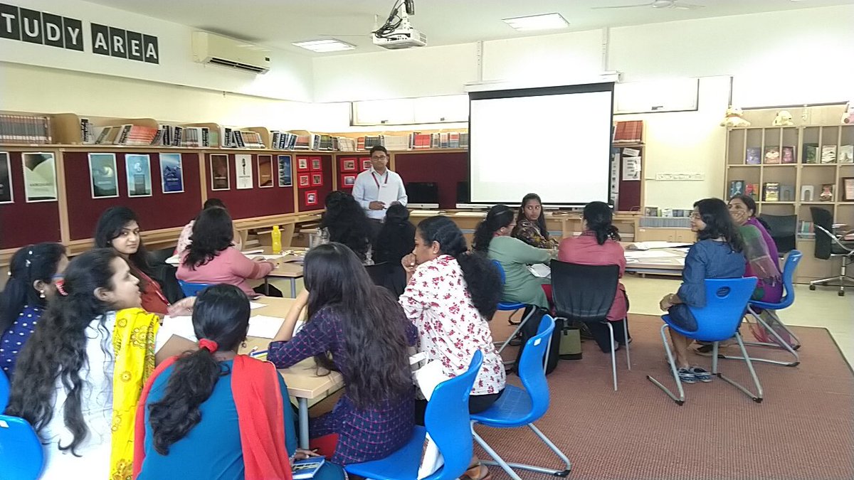 PremsonSaleth's tweet photo. #SISLearningHub  Informative session on "Information Literacy: Referencing and Plagiarism" attended by teachers and librarians from different schools around India. #SISlearns #SISreads. Thank you for this opportunity. https://t.co/zS4n6vTkRM