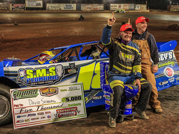 RaceTalkNet's tweet photo. Gotta Love it! Congrats --> RT @SPEEDSPORT: RESULTS: @david_seibers takes home $5,000 and his own porcelain throne after winning the @RACEMARS #ToiletBowl Saturday night at @clarksvillespd --> https://t.co/xfp4Z11fNP https://t.co/9hACqVErRf