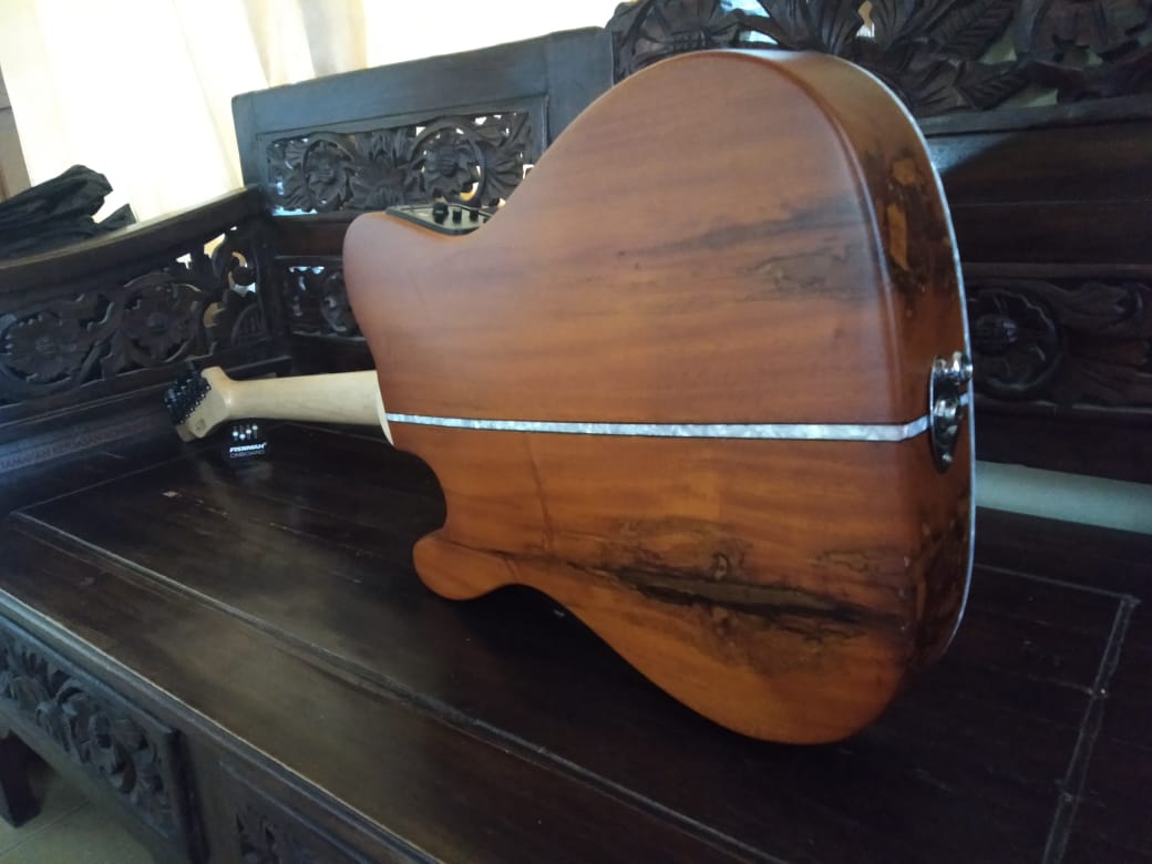 Ready stock 
Fender telecoustic Custom
Solid , high quality
Juga menerima pembuatan gitar sesuai selera . 
Siap kirim2 ke seluruh nusantara
Info &amp; Order DM/WA 085293741417
#fendertelecoustic #telecoustic #gitarcustom #telecustic #gitarfender