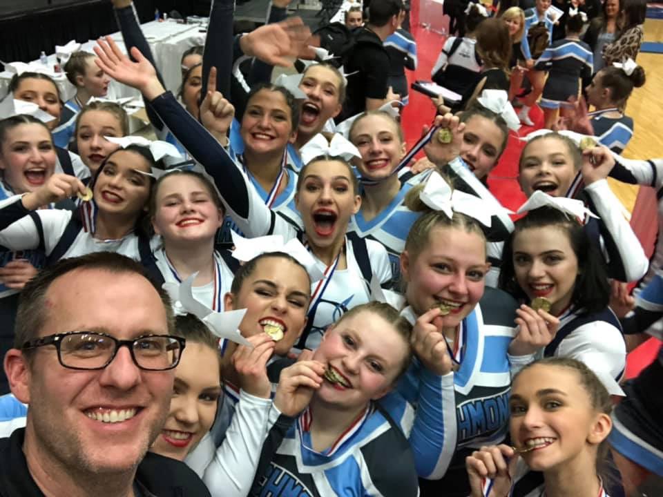 jade_kylee_'s tweet photo. STATE CHAMPIONS🤩💙💍 https://t.co/ixHBDWutQD