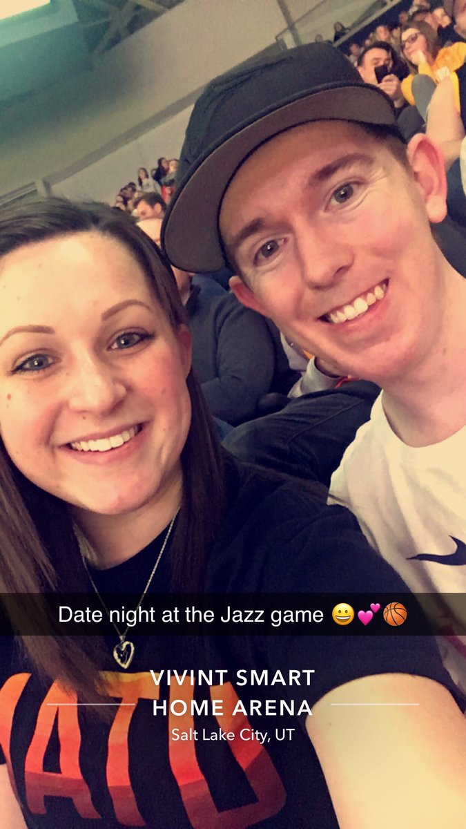 moore_kyler24's tweet image. Fun last minute date night with my amazing wife! So glad I got you into watching basketball with me! @andreaeileen95 #GoJazz