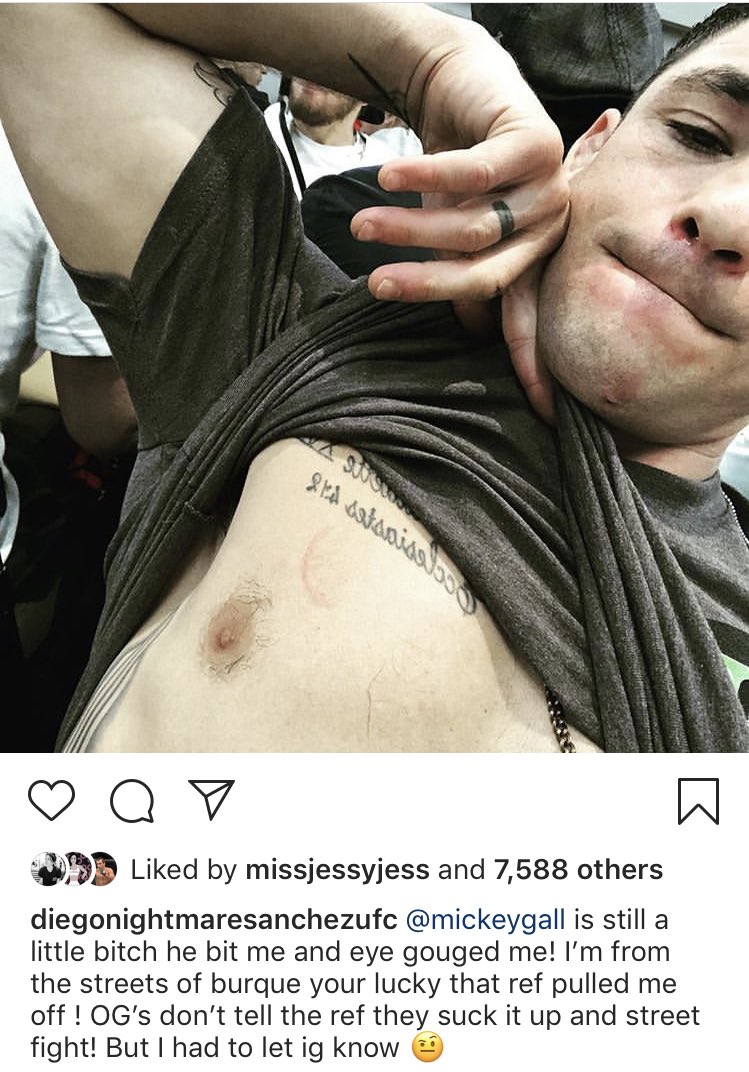 D0tf5NaVAAIh1dE.jpg:large