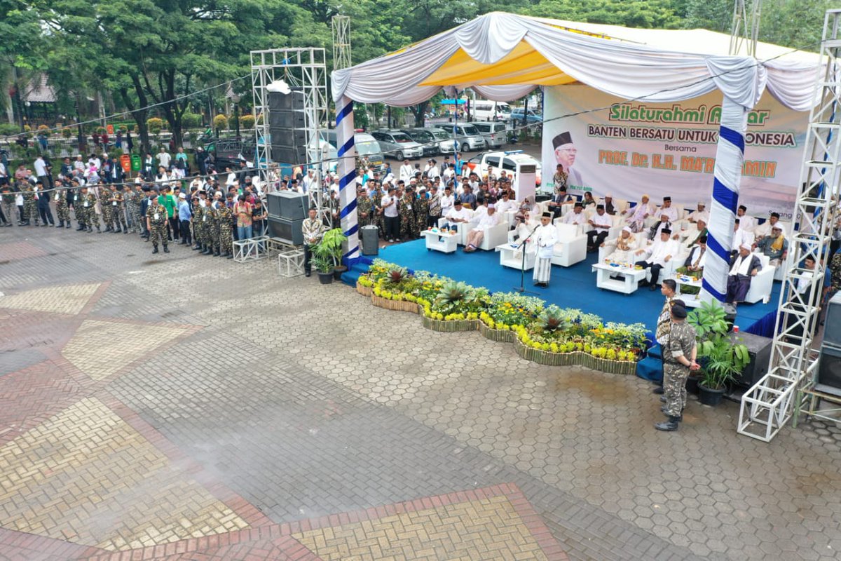 Luar biasaa warga banten siap mendukung <a href="/Kiyai_MarufAmin/">KH. Ma'ruf Amin</a> 
#BantenBerSATU 
#BantenMeluKyai