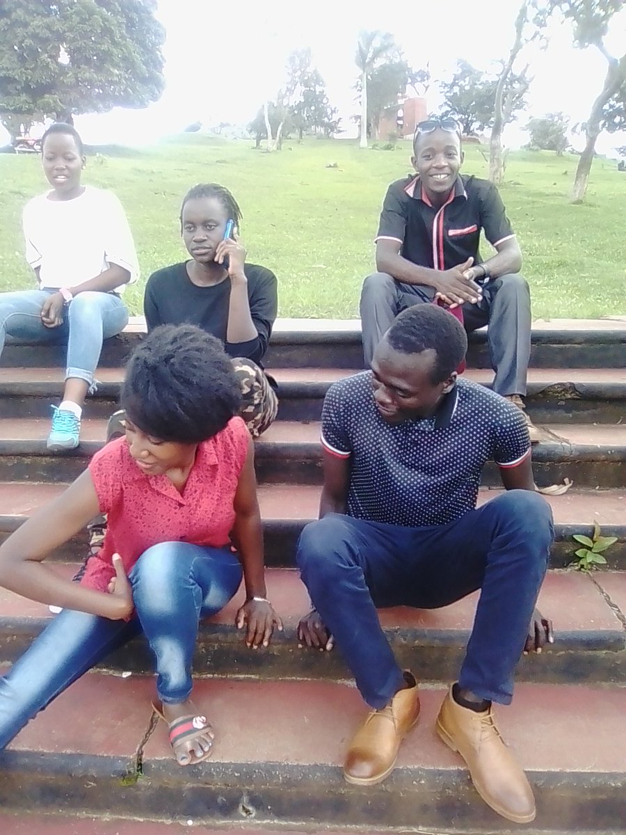 hour_mak's tweet photo. In the world of @WWFUganda ambassadors, we do all forms of styles, we enjoy life, but most importantly we advocate for a #sustainableEnvironment because that's what we believe. We are proud ambassadors and that's our identity
@wwfafrica  
#Earthhour19 
@EarthHourUganda https://t.co/yB38eM0oMO