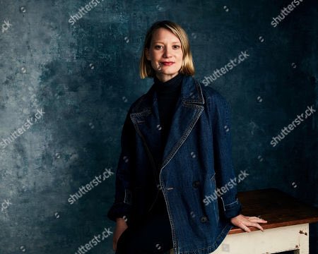 WasikowskaMX's tweet photo. EXCLUSIVE PHOTOS | #MiaWasikowska at 2019 Sundance Film Festival - "Judy and Punch" Portrait Session, Park City, USA. | 📸: Taylor Jewell, Jan 28. 2019.

#Sundance2019 https://t.co/lWCfLzuPSg