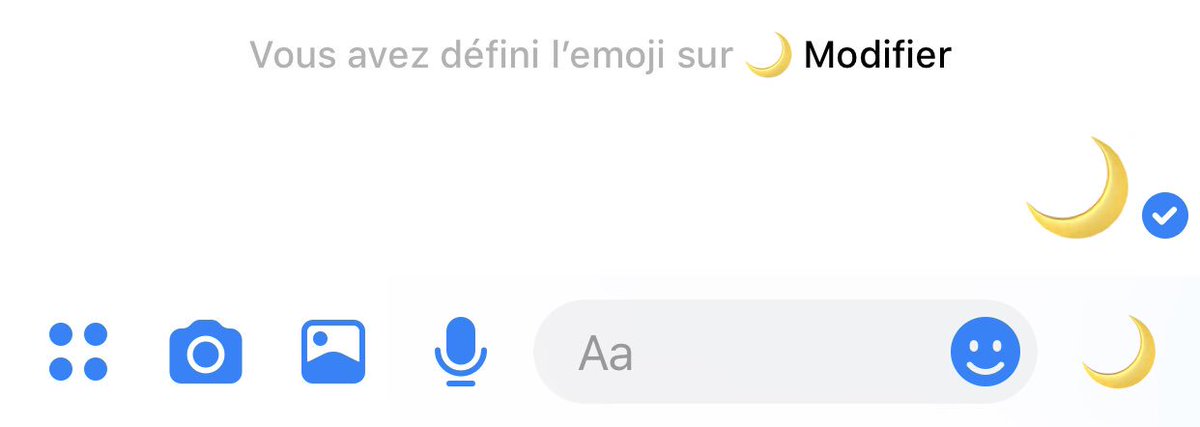 vblanchot's tweet photo. Comment activer le dark mode sur Messenger ?
1-Changez l’emoji d’une conversation avec le 🌙 croissant de lune.
2-Envoyez l’emoji.
3-Allez a l’accueil des paramètres Messenger.
4-Enjoy the dark mode. https://t.co/FZmXPzeFhD