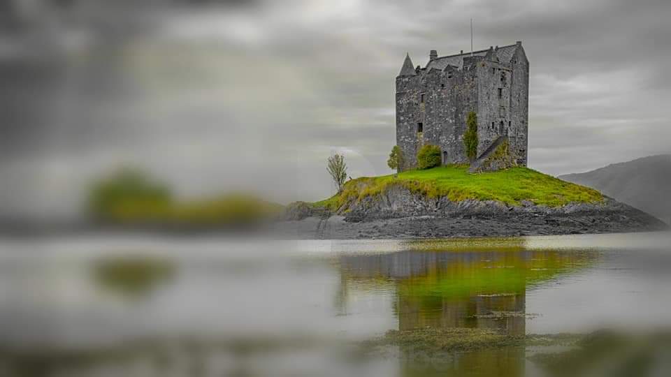 ToursOutlaw's tweet photo. CASTLE'S ⚔️🏰⚔️❤️
#Scotland #scotspirit #ScotlandIsNow #VisitScotland #History #HistoricScotland #Medieval #medievaltwitter #Alba #ScottishHistory #Castles #CastleStalker #tourism #Scotland #tour #Bruce #OutlawKing #tourist #KingofScots #SeeingScotland #PictureOfTheDay https://t.co/BL0BizYPt1