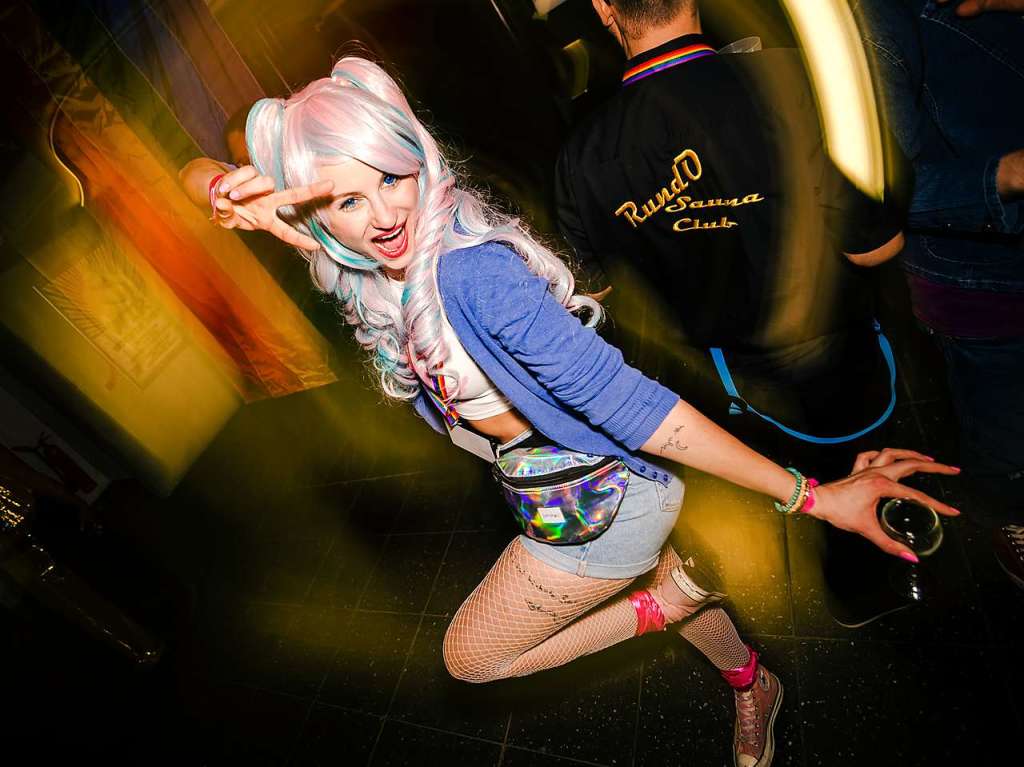 Zurück  in die 90er: Hier sind 116 Fotos vom Ball Verqueer 2019 im E-Werk Freiburg fudr.fr/verqueer2019