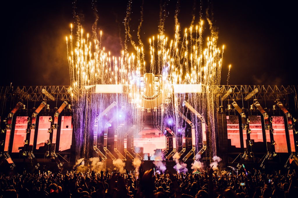 MartinGarrix's tweet photo. Thank you Johannesburg ❤️ https://t.co/5FvUYavkpY