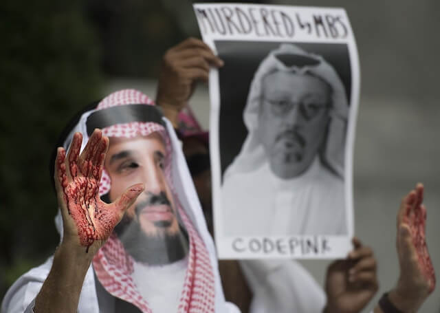 truthngoit's tweet photo. https://t.co/KytzN1Hx9M
Arabia Saudita: il primo sciopero della fame dei prigionieri sauditi
#Arabia #ArabiaSaudita #arabia #SaudiArabia #Saudi #Saudi_arabia #SaudiArabian #saudia #MohammedBinSalman #MohammadbinSalman #MBS #MuhammadBinSalman https://t.co/7Au5VFjggL