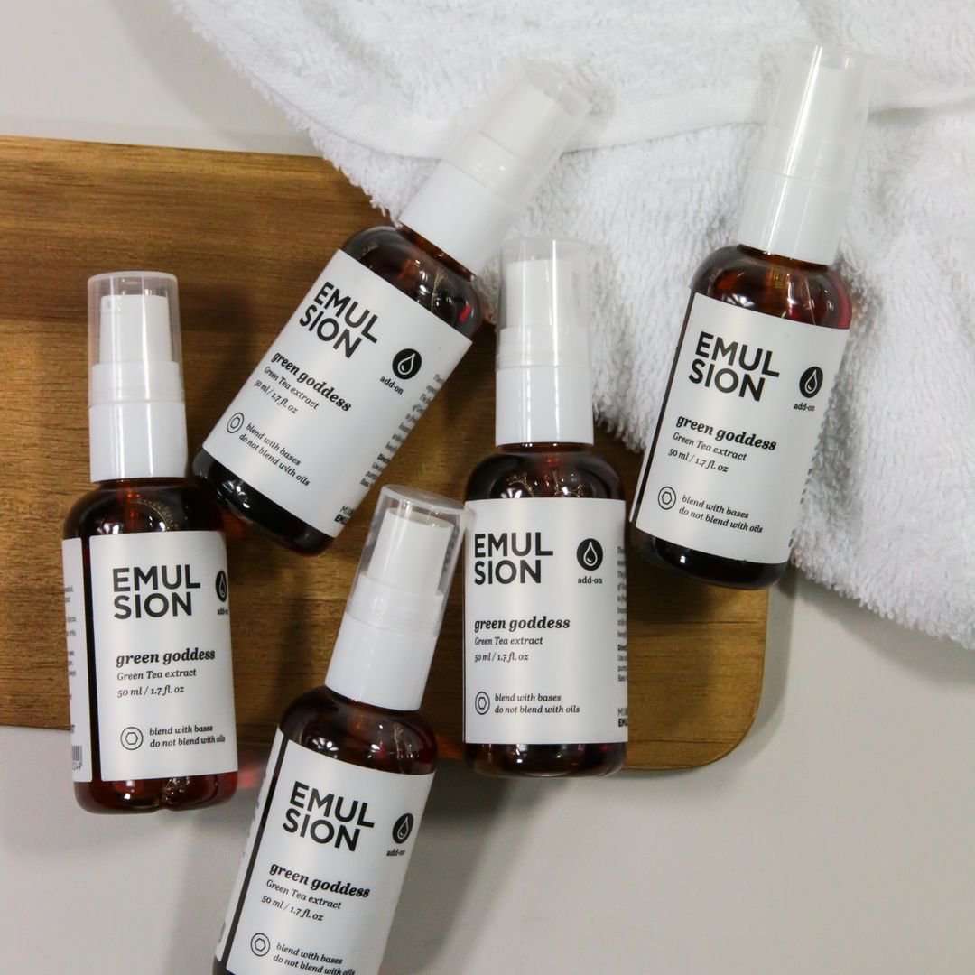 MyEmulsion's tweet photo. Who's in need of a little royal treatment? Blend this nourishing add on with your choice of base and exfoliants to create your perfect mix.
https://t.co/93KOyrWZ4i
#Emulsion #EmulsionMyWay https://t.co/gu44H1SVd1