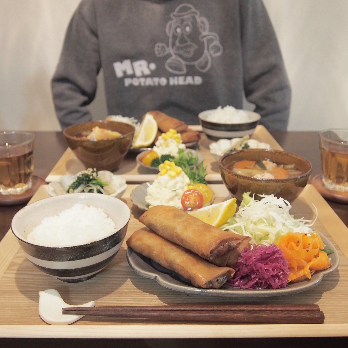 Aiのおうちごはん در توییتر 晩ごはん ﾟ コストコのプルコギで春巻き 久しぶりのプルコギ春巻き 美味しかった Ch 晩ごはん 夜ごはん 春巻き 家庭料理 手作り料理 料理好きな人と繋がりたい