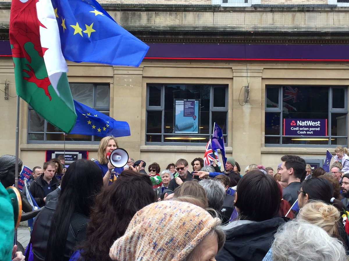 CenricCE's tweet photo. Campaign against Brexit starts now – on positive terms only Labour can deliver https://t.co/qHmi1nVell one of the 11 @AnnaMcMorrin at the #Cardiffmarch4eu yesterday at #Churchill Way https://t.co/iWlqWbtuCA