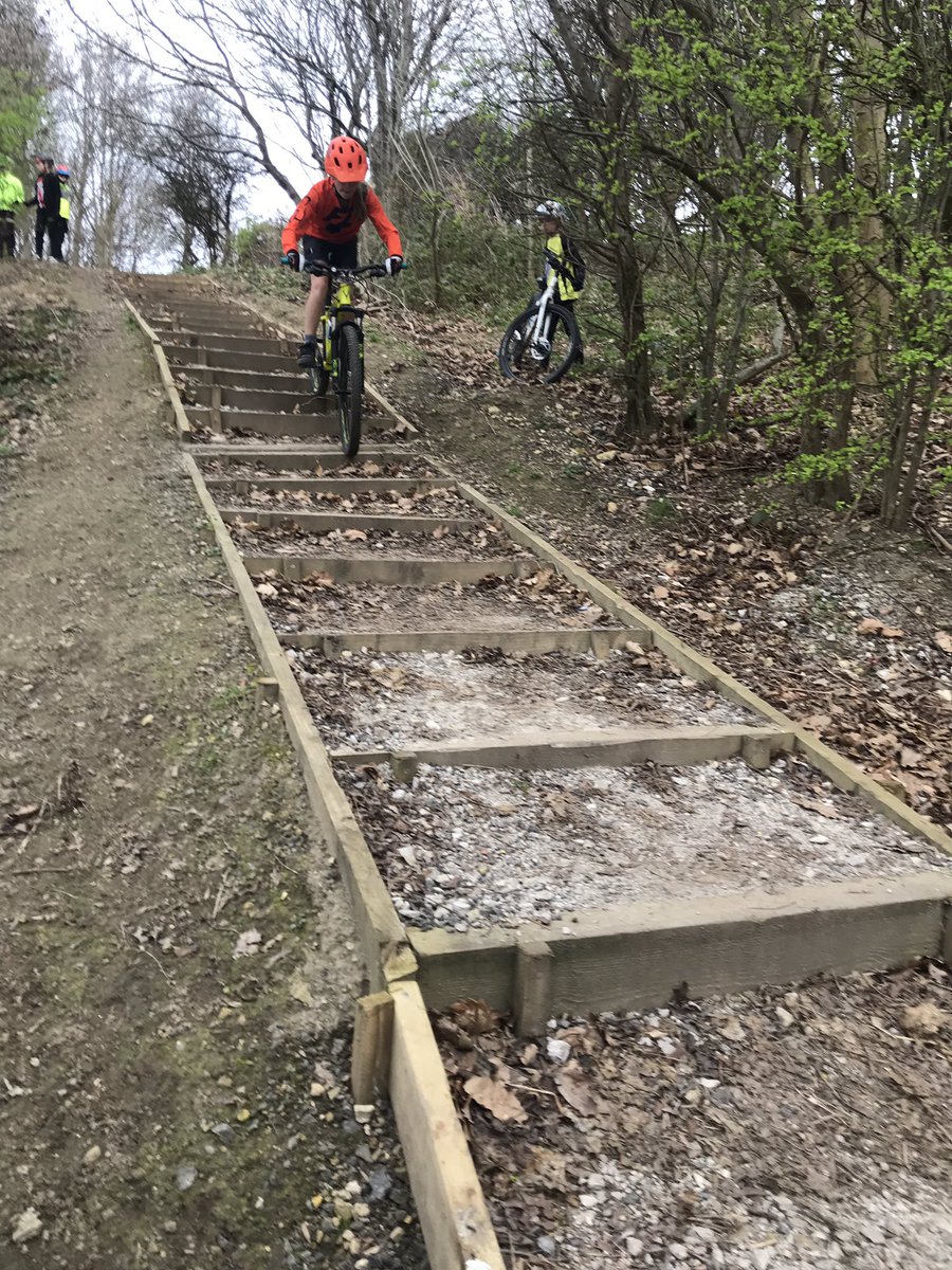 Whilst an older, faster group went out to Bolton Abbey, we had fun closer to home. Great to live and ride where we do #meanwood