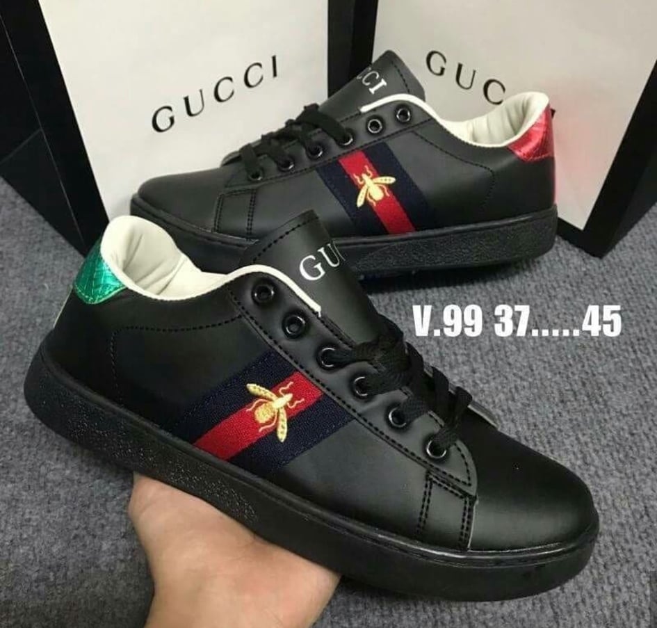 รองเท้าgucci hashtag on Twitter