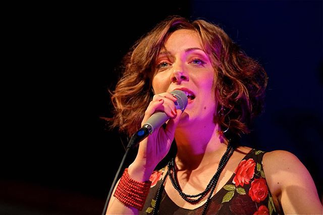 andceleste's tweet photo. Performing the songs of the great Italian songwriters changed everything for me both as singer and as songwriter. The project "Se stasera sono qui" dedicated to the songwriters from Genova is still one of my favorite projects. So much love for well balanced poetry and music … https://t.co/PINQSXuHWG