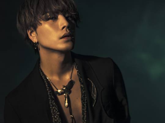 Exile最新ニュース V Twitter Jsb 4 10発売 登坂広臣 Hiroomi Tosaka Supermoon 予約受付開始 三代目jsb 登坂広臣が劇場版 名探偵コナン 紺青の拳 主題歌 Blue Sapphire を含む初のシングルパッケージをリリース Dvd付 Blue Sapphire Mv T Co