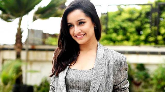 Happy birthday to \"The beauty of Bollywood\". Tremendous actress 
Shraddha Kapoor  