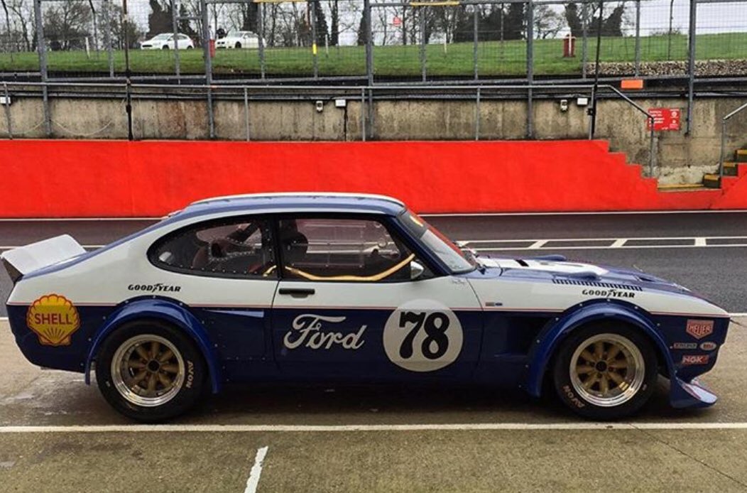 Thundersaloons's tweet photo. Spotted: Ray &amp; Chad Donner -  Ford Capri Mk3 #Thundersaloon at Brands Hatch.  The Capri will house a new 500bhp V8 power plant for 2019. 

(📸 Grid Art) https://t.co/DSOpXgbxHw