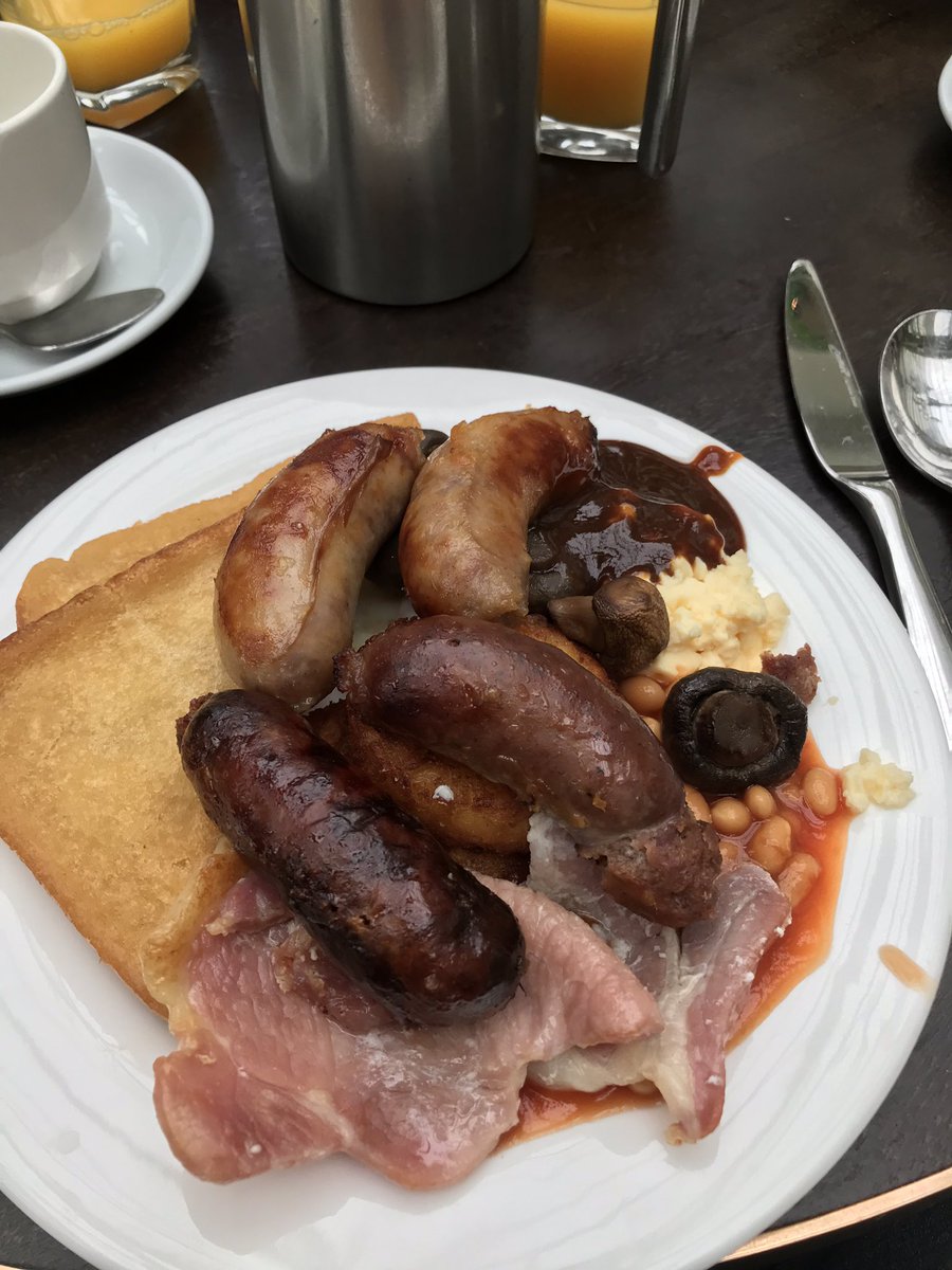 batch1960's tweet image. Breakfast at @CoombeAbbey today, @fryuppolice what do you think?