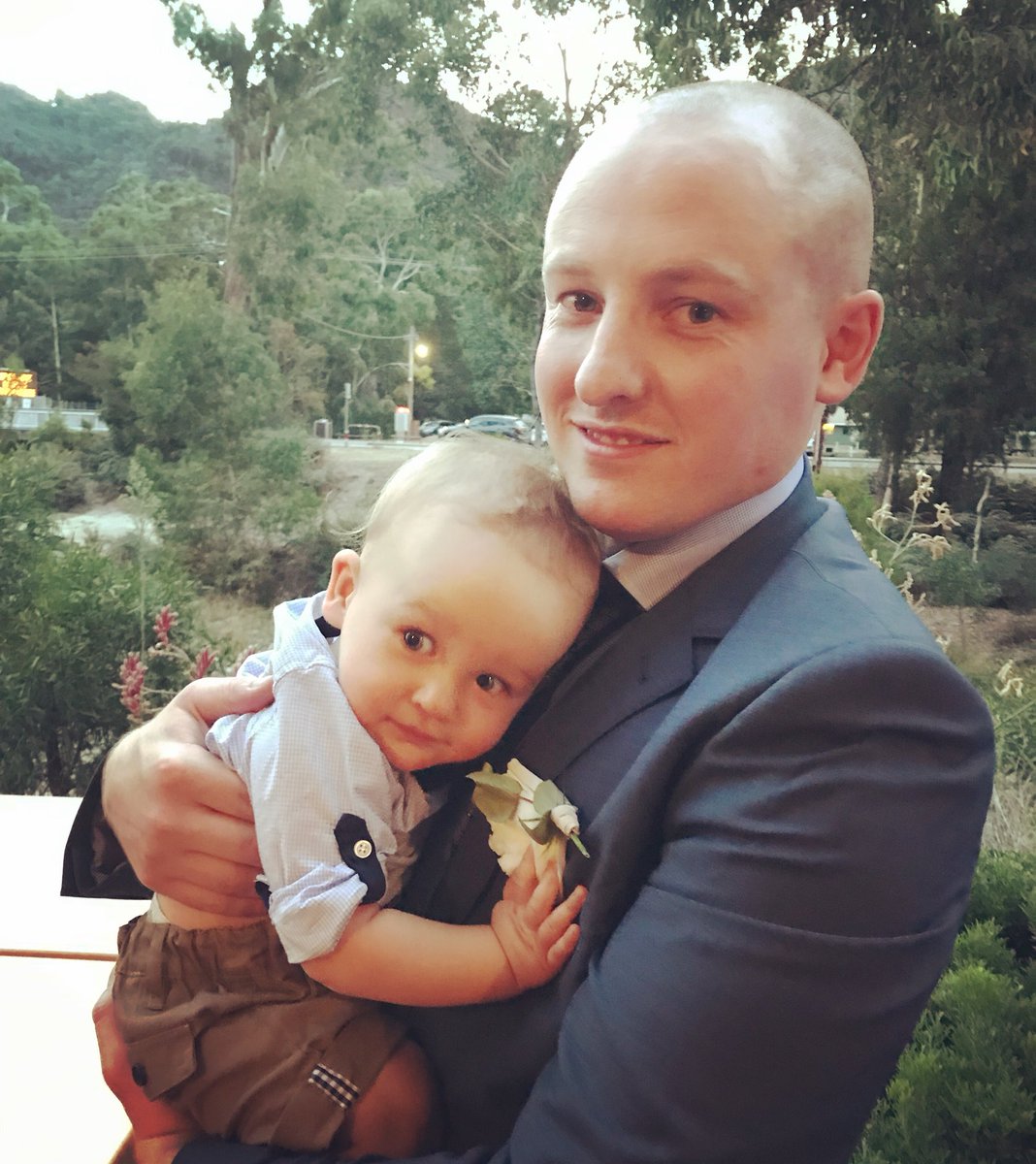 andrewday___'s tweet photo. Perfect weekend away &amp; being part of my brothers wedding #Grampians https://t.co/4zUKKXa0KL