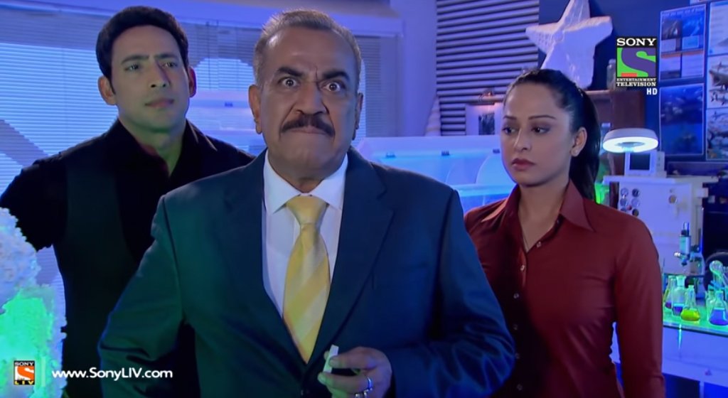 These expressions
These intense discussions
How much i miss them..
Kab aaoge ?? #CID
Dil pukaare.. Aa re.. aa re..aa re..
<a href="/shivaajisatam/">shivaji satam</a> <a href="/iamansha/">anshasayed</a> <a href="/iHrishikesh11/">Hrishikesh Pandey</a> #savecid #ComebackCID #wewantcidback