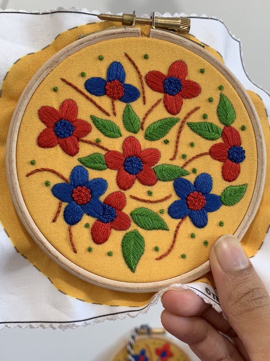 EmbroideryCart's tweet photo. All finished and coming soon.....๐ซ
#embroiderykit #embroiderypattern #flowers #spring #floral #floralembroidery #learntoembroider #embroidery #handembroidery #hoopart #diy #diyembroidery #makeyourown https://t.co/8LYgz4JmcQ