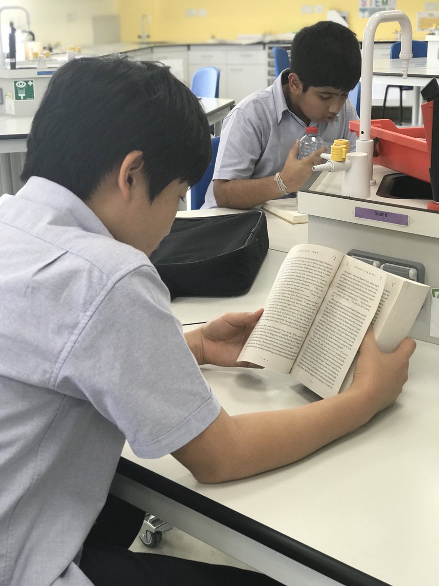 DIAB_Science's tweet photo. #StopDropAndRead today in science. Students who forget their books have the option of choosing one of the many scientific articles found in our #ArticleArea howeverthe challenge is you must write down 1 new thing learned or found interesting. #DIABScience #DIABStopDropAndRead https://t.co/ptU91IbWr9